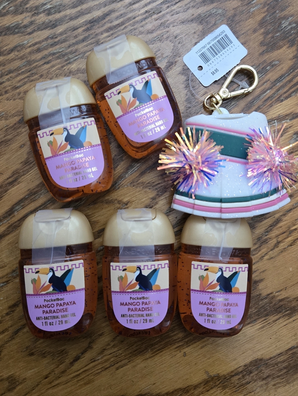 🏈🏀🤲 NWT‼️BBW Cheerleader Uniform Pocketbac Holder w/ Sanitizers